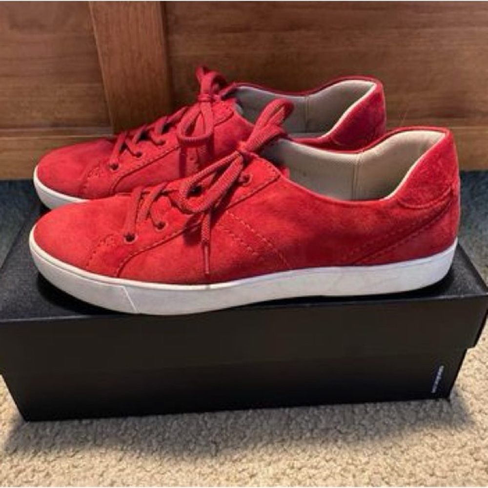Naturalizer Morrison Suede Sneakers 91/2 M